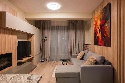 Zona de relaxare cu Smart TV